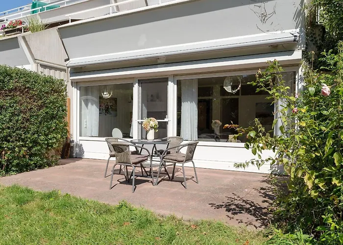 Panoramic Ninis Mupfel سيركسدورف